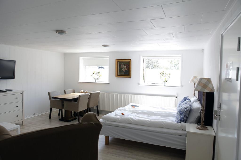 Ilse Made - Hotellet Ved Kilden Pillemark Exterior foto